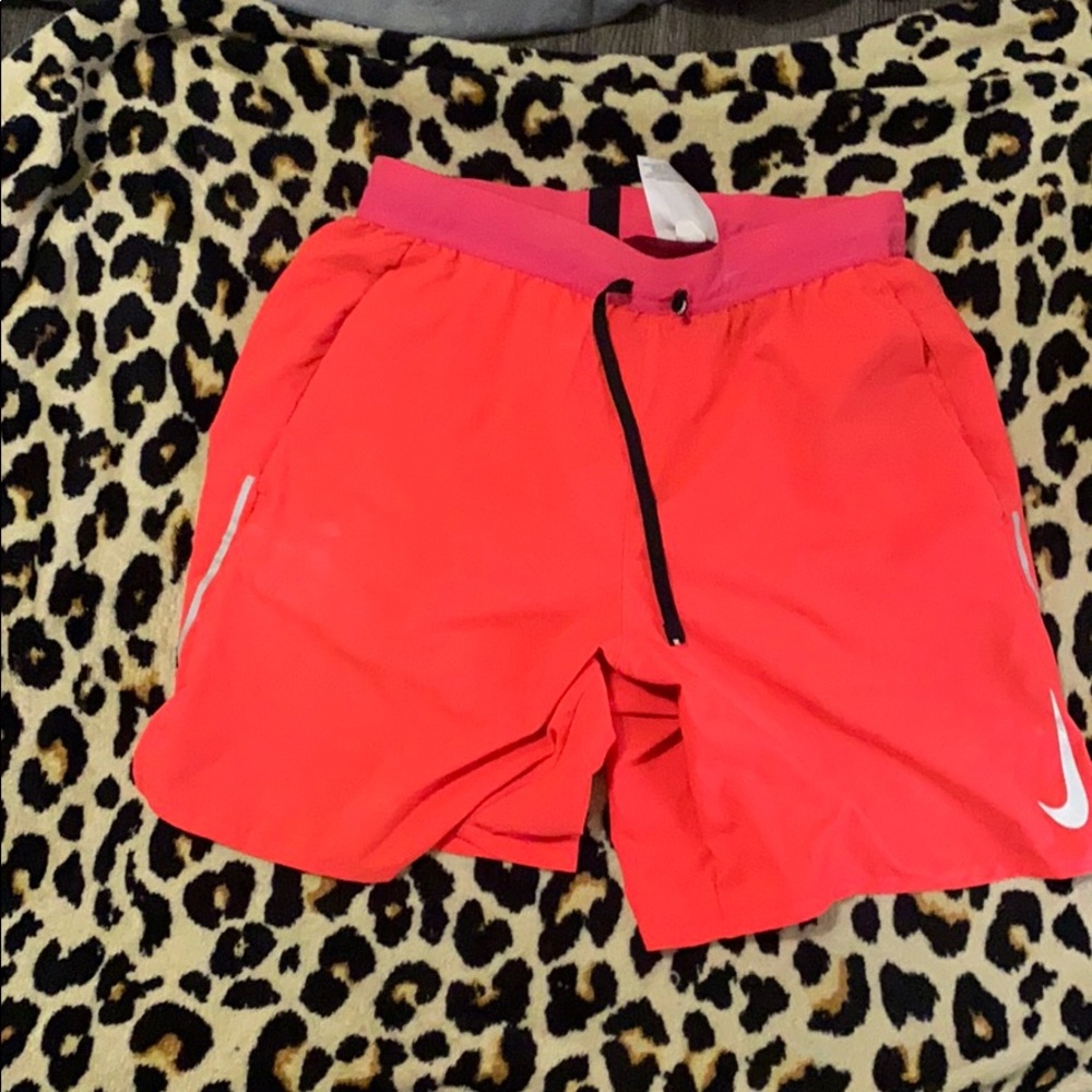 Nike shorts for men to run
